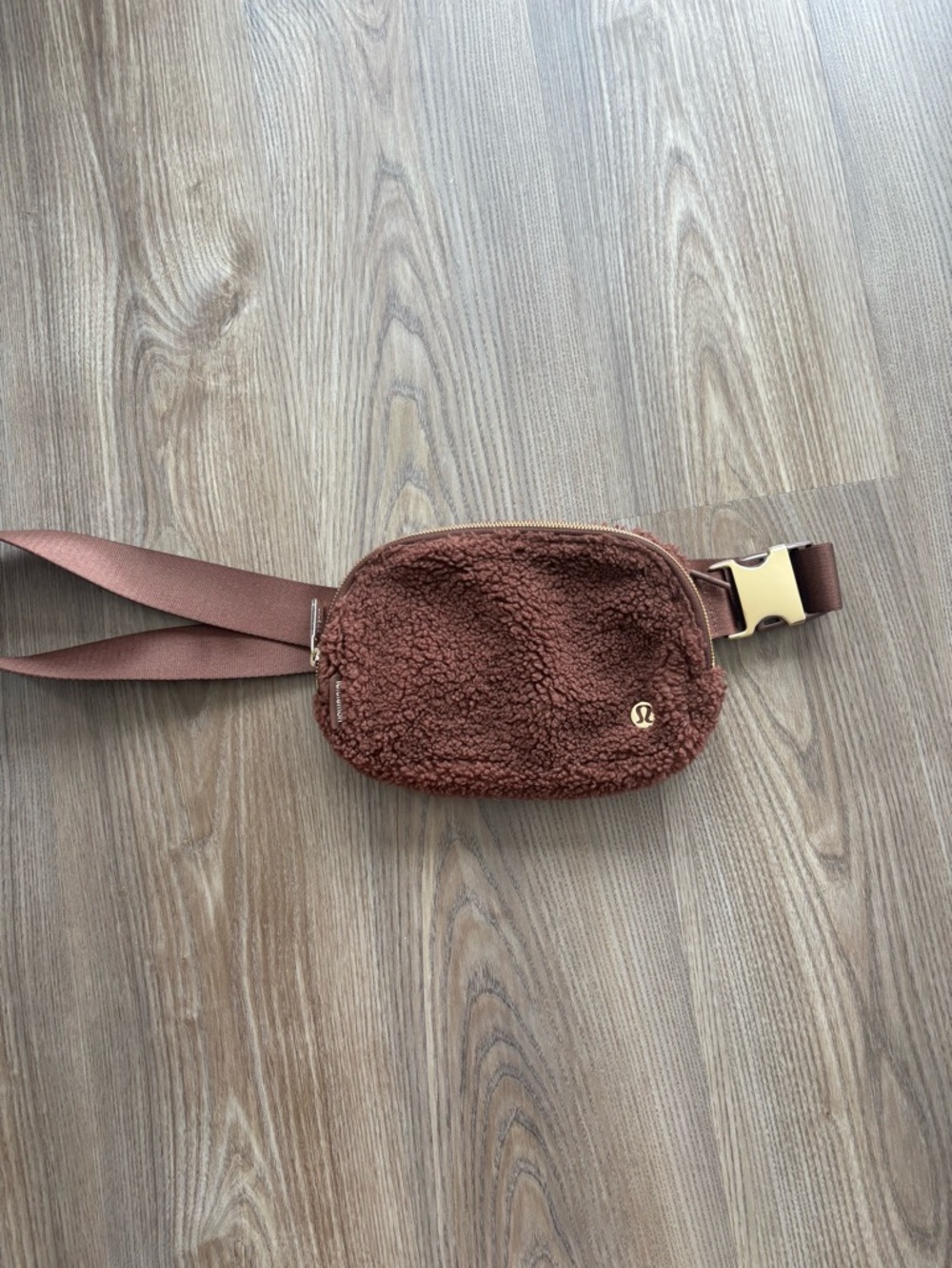 NWOT lululemon sherpa belt bag in rust